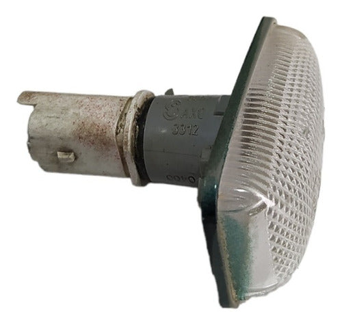 Luz Pisca Paralama Peugeot 306 1.8 2000 V404 4