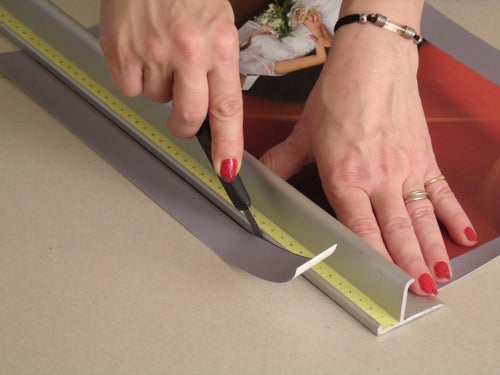 Metal Cutting Ruler with Finger Protection Mini 65 cm 4