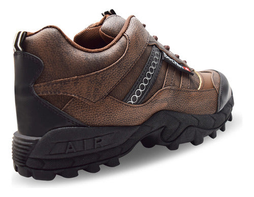 Reinforced Trekking Shoe with Plastic Toe Cap 2