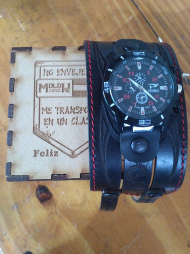 Muñequera Con Reloj De Cuero Vacuno. Modelo Dragon 2