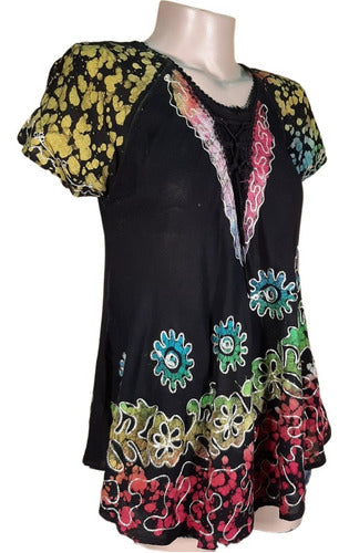 Anaandi Blusa Hindú Lisa Multicolor Con Detalles En Batik Divina! 6