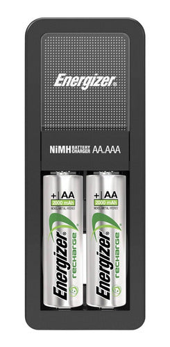 Energizer Charger for AA or AAA Batteries with 2 Ports + AA Batteries 2