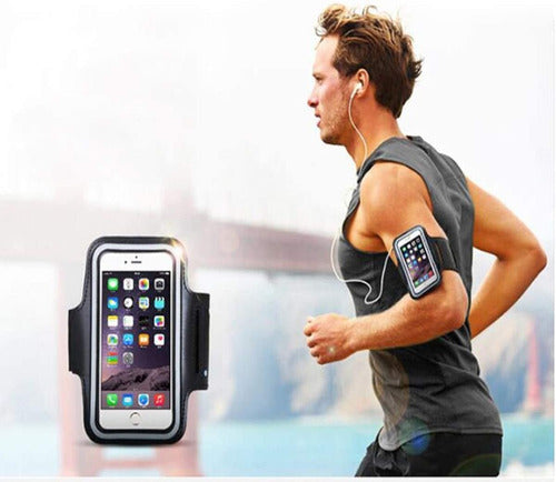 Everest Fitness Armband for Large Phones 6.2 - High Quality 1