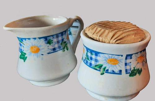 Chinese Ceramic Sugar Bowl and Creamer Set 0