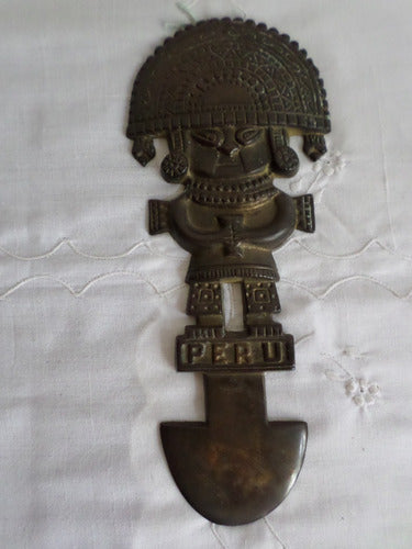 Antiguo Adorno De Bronce Totem Tupo Peruano 27 Cm Alto 4