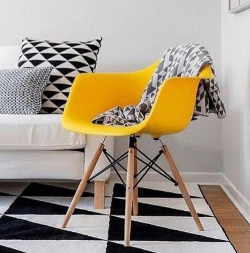 Universal Deco Eames Chair 1