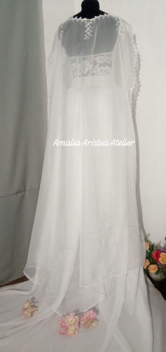 Amalia Aristea Atelier Capa Para Novia. Tunica Voile 1