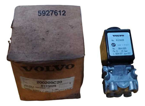 Válvula Solenoide Volvo B-58 E B-10m 8123029 3