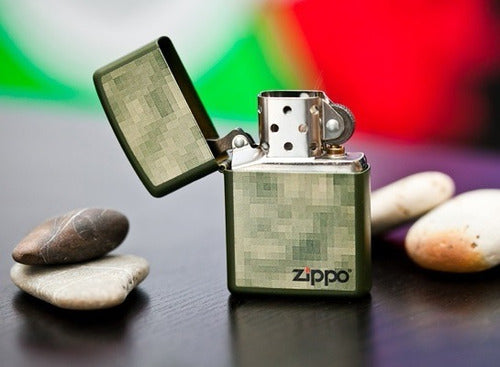 Zippo Original Unfocus Lighter Model 28036 Warranty 3