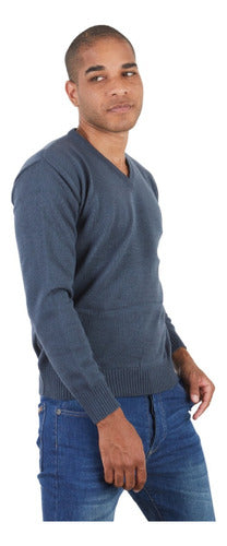 Men's V-Neck Sweater High-Quality Yarn 15
