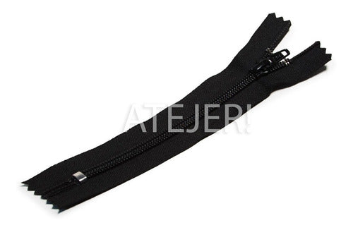 YKK 70 cm Reinforced Polyester Zippers - Fixed Chain 5 7