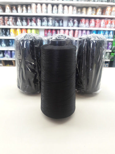 Algarrobo Texturized Black Polyester Thread for Overlock X 3 Units (1 Kg) 1