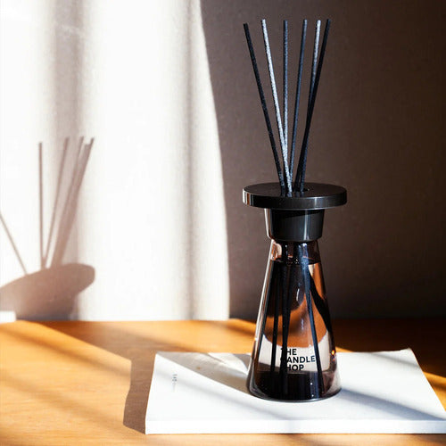 The Candle Shop - Nectarine Aromatic Diffuser with Sticks 1