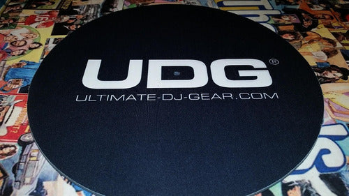 Udg Negro Slipmat Paño Para Bandejas Latex Unicos 1