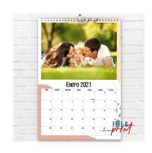 Custom Monthly Calendar 23x30cm Full Color 13 Sheets 0