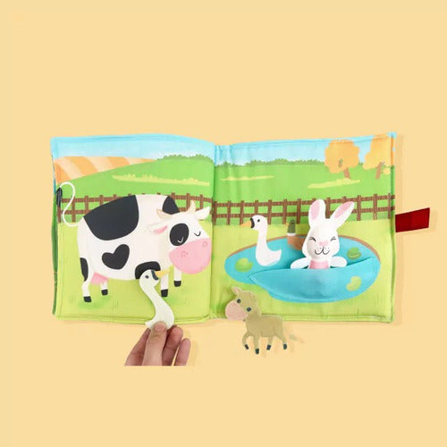 Libro Sensorial La Granja Didáctico Infantil De Tela 4