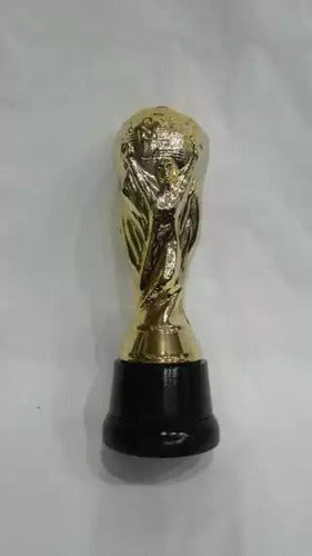 Trofeo Copa Mundo Qatar 2022 Plástic Dorada Base Madera 23cm 1