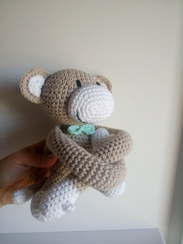 Amigurumi Hugging Monkey 4