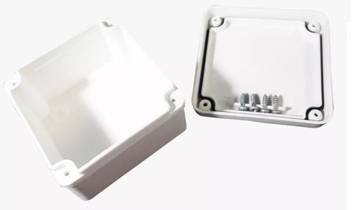 Waterproof Plastic Junction Box 100x100x80 mm, Romax 4