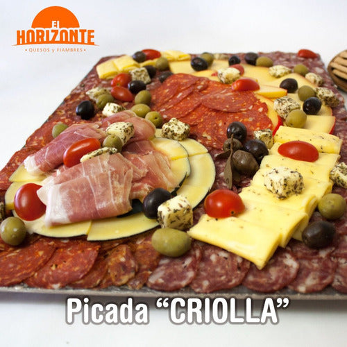 EL HORIZONTE Picada Criolla Chica, Comen 3 Pican 5, Quesos Y Fiambres 1