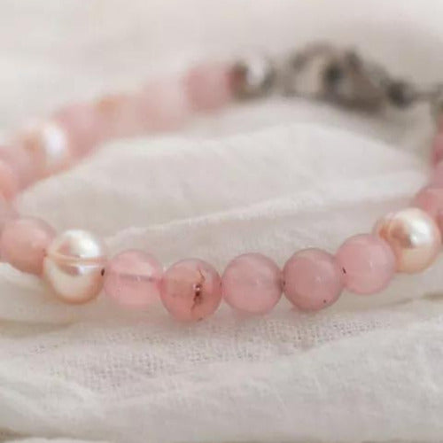 AMBAR ACCESORIOS Rose Quartz and River Pearl Healing Bracelet for Women 5