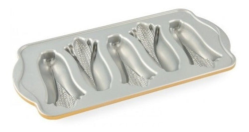 Nordic Ware Mini Corn Cake Pan 2