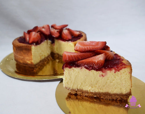 SS GOURMET Suave Y Cremoso Cheesecake De Frutilla - 12 / 15 Porciones 0