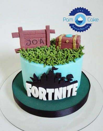 Torta Artesanal Fortnite Celeste Personalizada 7