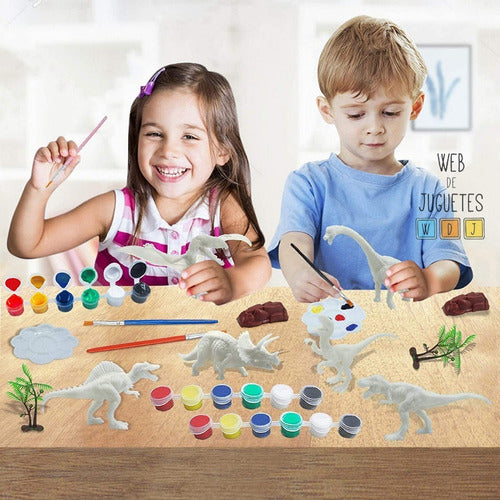 Dinosaur Painting Kit with Play Mat 5