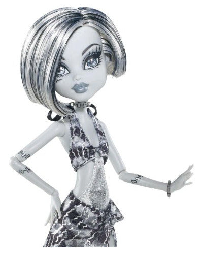 Monster High Skull Shores Blanco Y Negro Frankie Stein Doll 2