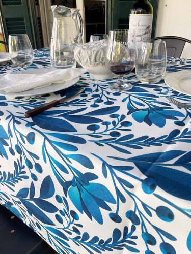 Stain-Resistant Printed Gabardine Tablecloth Repels Liquids 3m 58