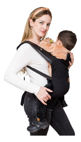 Ergonomic Baby Carrier Backpack Munami Up to 18 Kilos 0