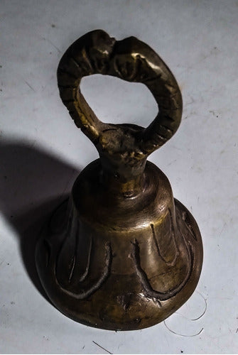 Antigua Campana De Bronce Maciza 3