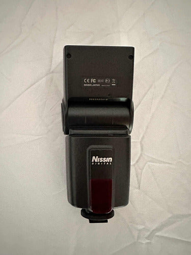 Flash Nissin Di600 0