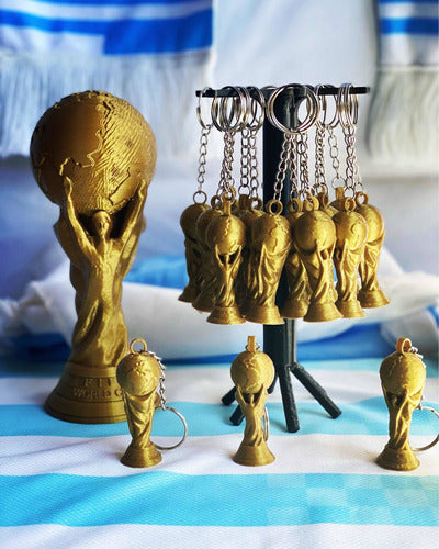 World Cup Combo Various Sizes 15/18/24 cm + Keychains 4