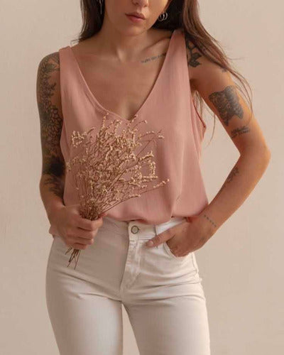 Belastacia Blusa Musculosa De Lino Con Escote En V 0