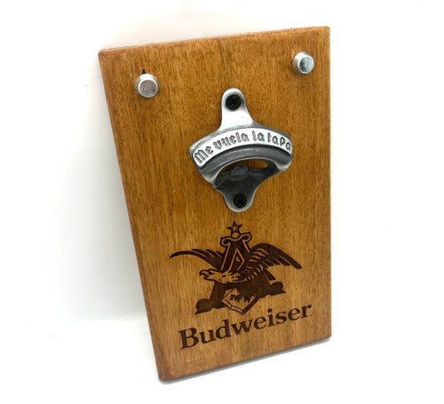 Me Vuela La Tapa® Wall-mounted Beer Opener with Magnet Budweiser 1