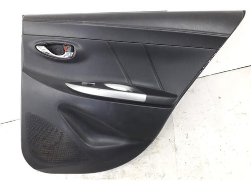 Tapizado Panel Puerta Trasero Derecho Toyota Yaris Cvt 2016 0