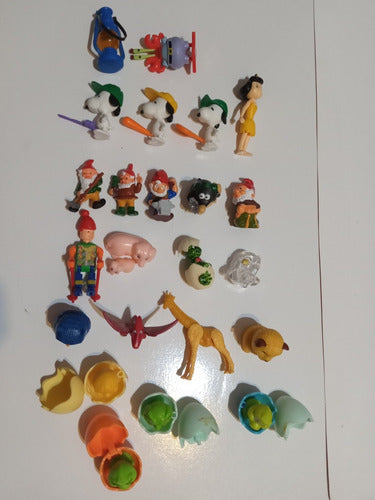 Juguetes Kinder Varias Colecciones Animalitos, Naves, Robots 0