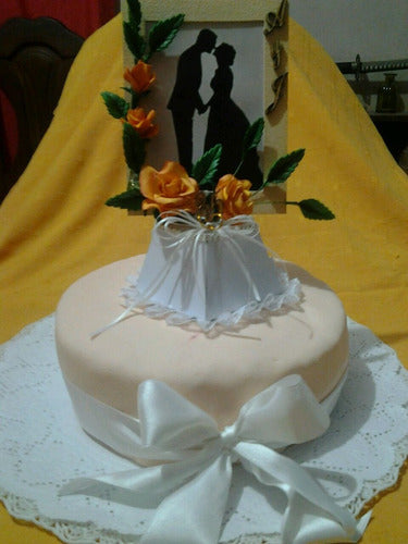 LU-CY GCREACIONES Tortas Artesanales Infantiles Comunión Casamiento 15 Años 2