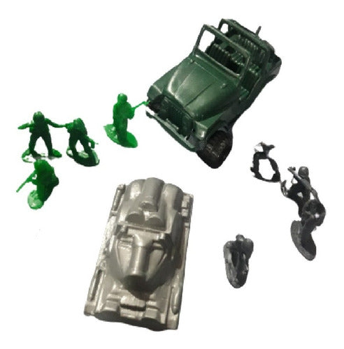 Combat Set 8 Plastic Soldiers with Tank and Jeep DC283 0
