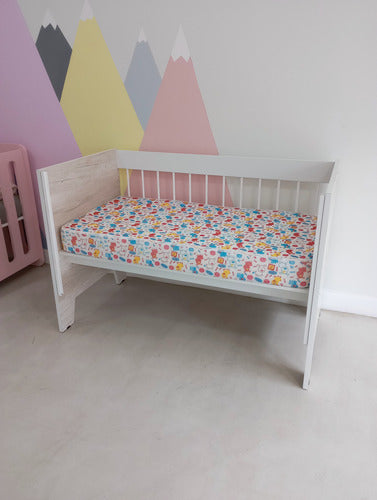 Convertible 5 in 1 Infant Crib Co-sleeper Desk with Removable Rail 4