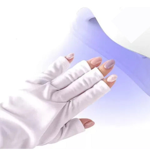 Oh My Shop! UV Protection Manicure Gloves for Sculpted Nails - Pair 1