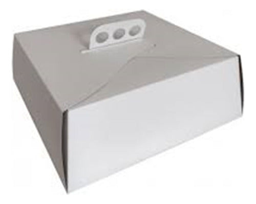 Set of 25 White Cake Boxes (30x30x10) - Party Supplies Wholesale 0