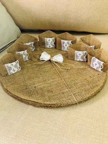 Arangusto Rustic Place Mats with Burlap Napkin Holder 1