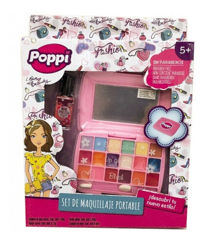 Poppi Puppa Portable Makeup Set + Nail Polish 2