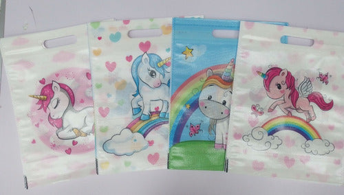 Bolsa De Regalo Plástica Unicornio Por Docena 34x26 Cm(2043) 0