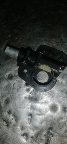 Poulan 2150 Oil Pump 1