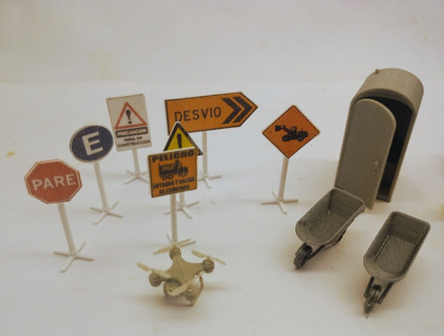 Dr.cubas.3dprint Scale Model Traffic Signs 1/50 X 7 Miniature 3D Printed 3