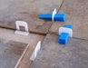 Ceramicruz Leveling Clips for Porcelain Tile - 900 Units 4